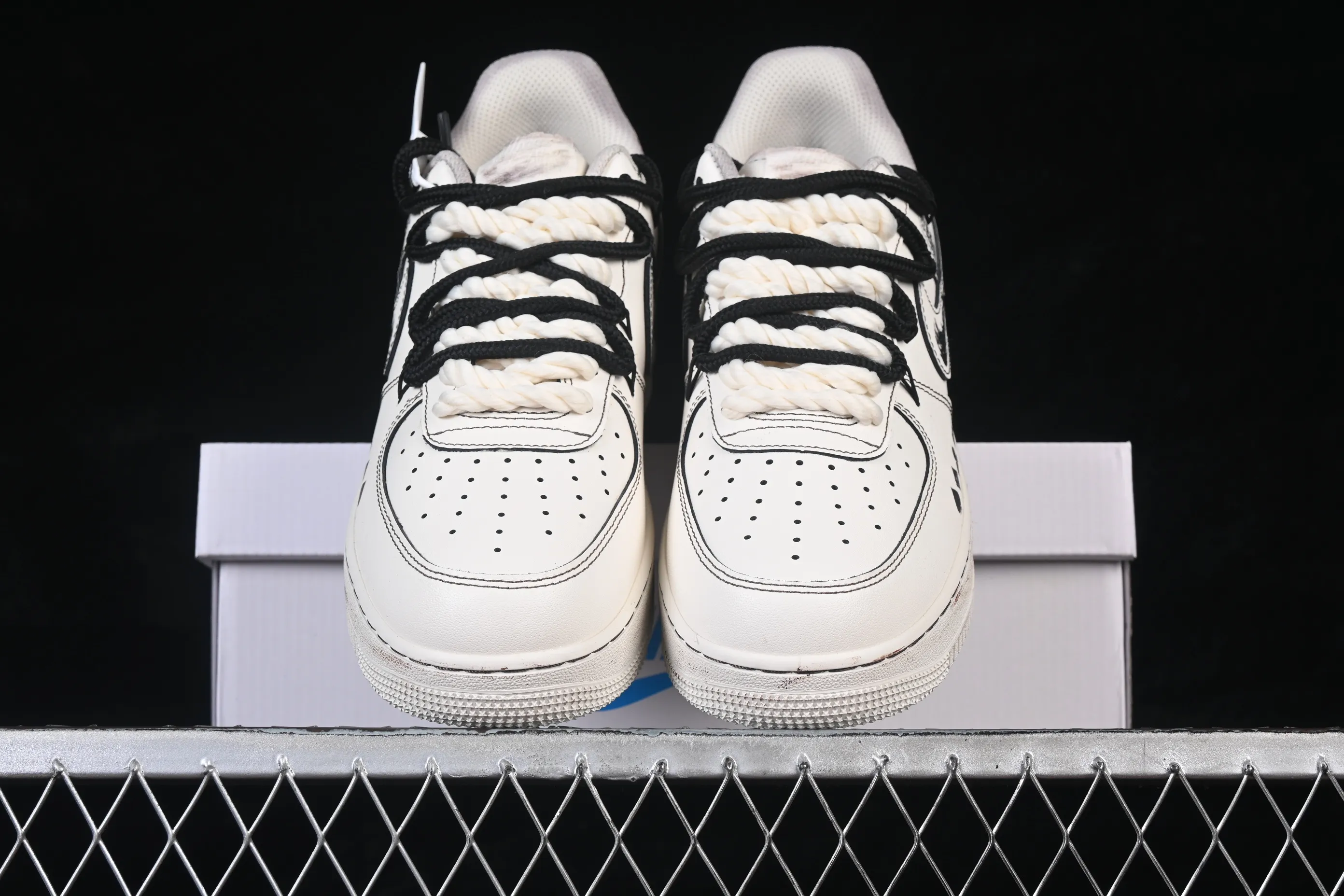 All categories Nk Air Force 1 Air Force series Nk Air Force 1 Low Air Force low-top Nike Air Force 1'07 Low "God OF Gamblers" Hand-painted graffiti God of Gamblers trump card Air Force 1 low-top casual sneakers 315122-313